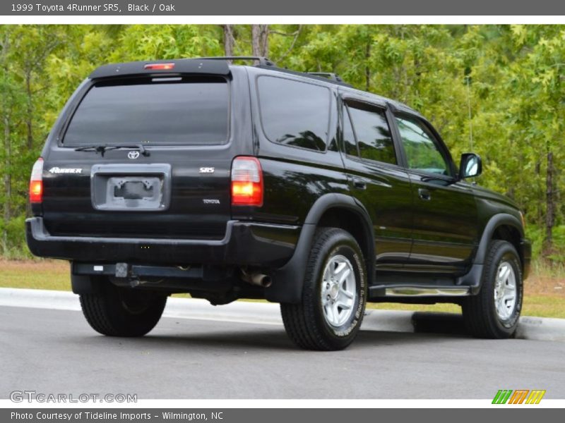 Black / Oak 1999 Toyota 4Runner SR5