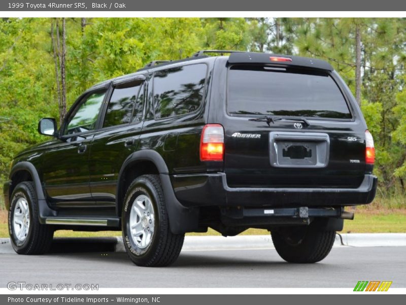 Black / Oak 1999 Toyota 4Runner SR5
