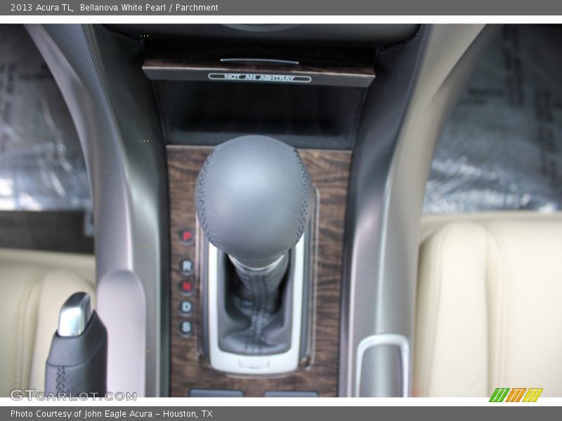 Bellanova White Pearl / Parchment 2013 Acura TL
