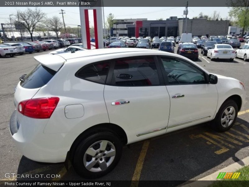 Pearl White / Black 2013 Nissan Rogue S AWD