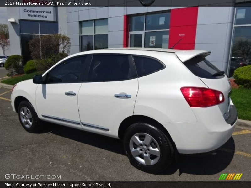Pearl White / Black 2013 Nissan Rogue S AWD
