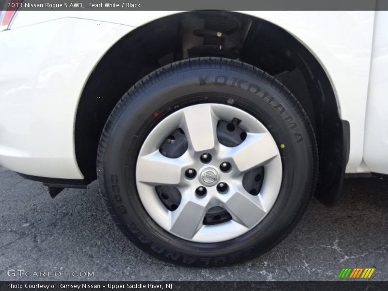 Pearl White / Black 2013 Nissan Rogue S AWD