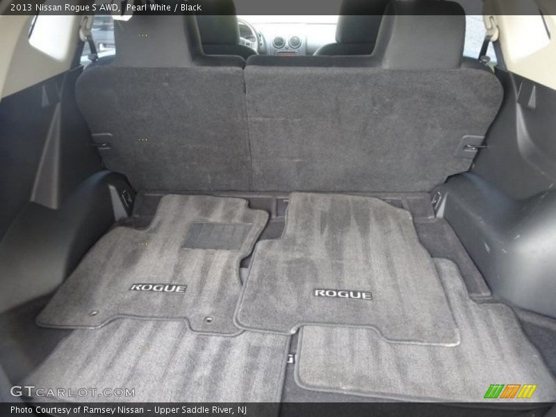 Pearl White / Black 2013 Nissan Rogue S AWD