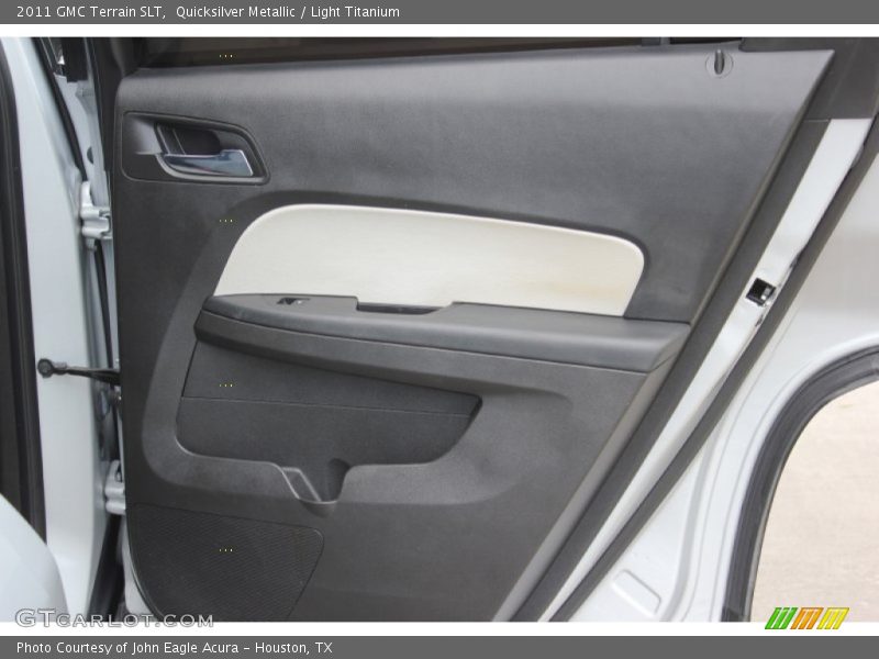 Quicksilver Metallic / Light Titanium 2011 GMC Terrain SLT