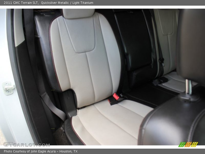 Quicksilver Metallic / Light Titanium 2011 GMC Terrain SLT