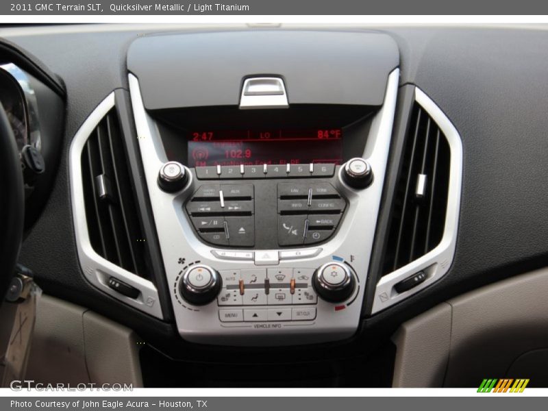 Quicksilver Metallic / Light Titanium 2011 GMC Terrain SLT