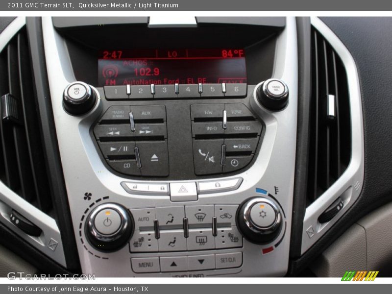 Quicksilver Metallic / Light Titanium 2011 GMC Terrain SLT