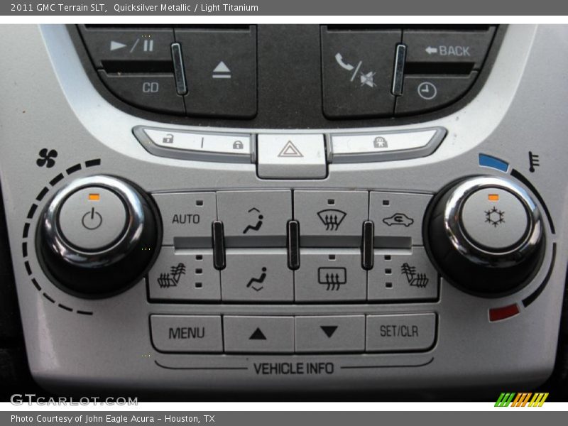 Quicksilver Metallic / Light Titanium 2011 GMC Terrain SLT