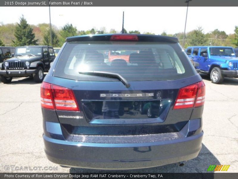 Fathom Blue Pearl / Black 2015 Dodge Journey SE