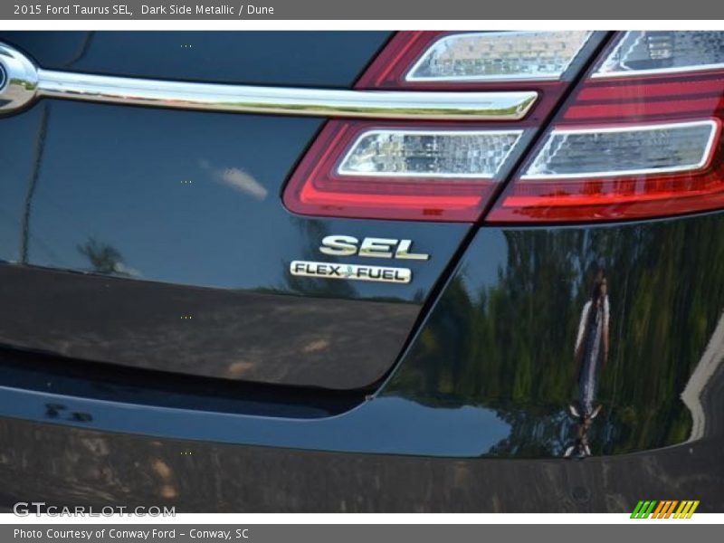 Dark Side Metallic / Dune 2015 Ford Taurus SEL