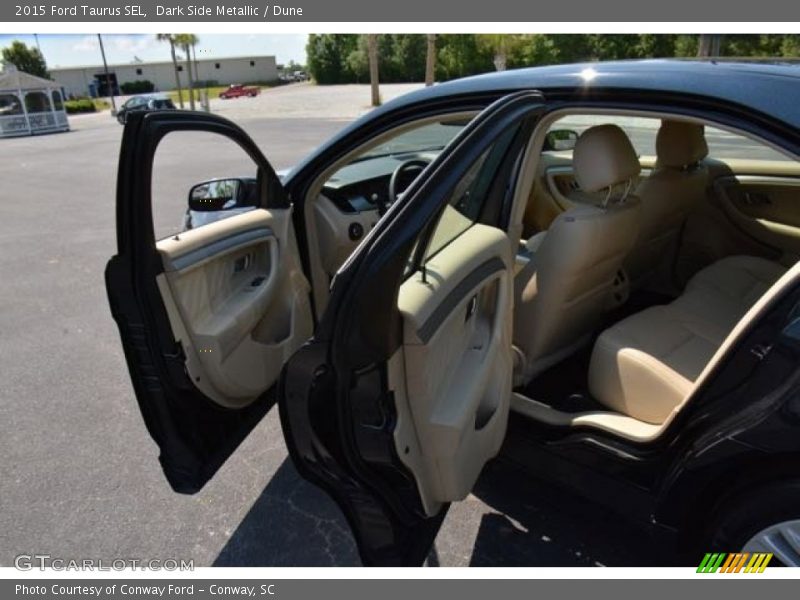 Dark Side Metallic / Dune 2015 Ford Taurus SEL
