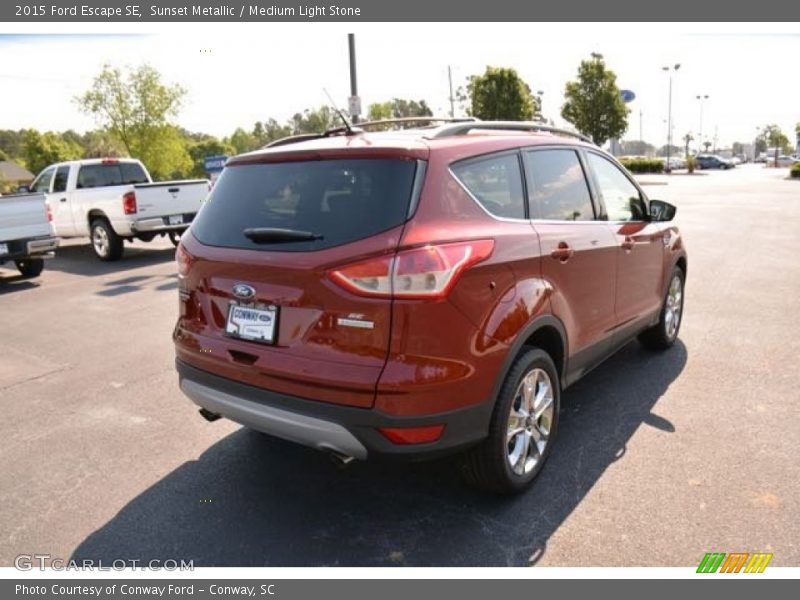 Sunset Metallic / Medium Light Stone 2015 Ford Escape SE