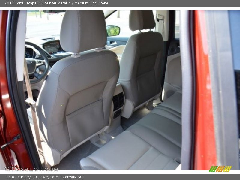 Sunset Metallic / Medium Light Stone 2015 Ford Escape SE