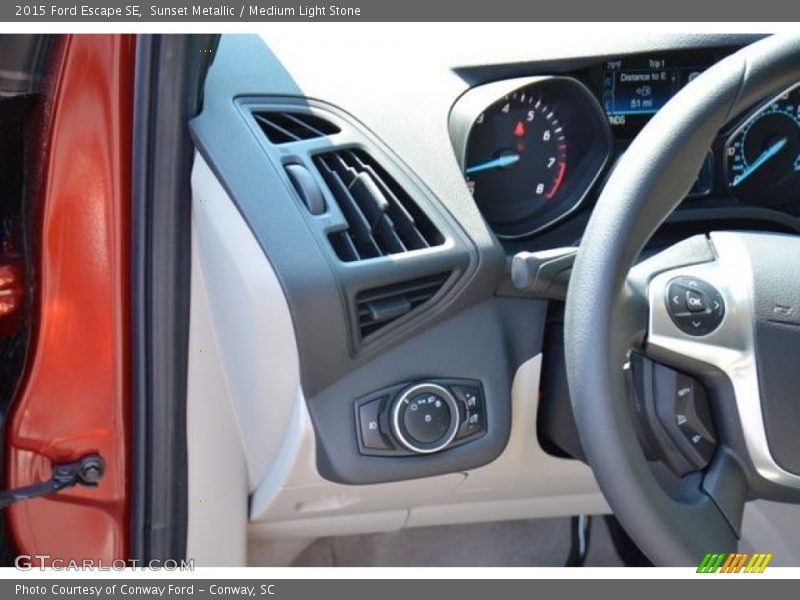 Sunset Metallic / Medium Light Stone 2015 Ford Escape SE