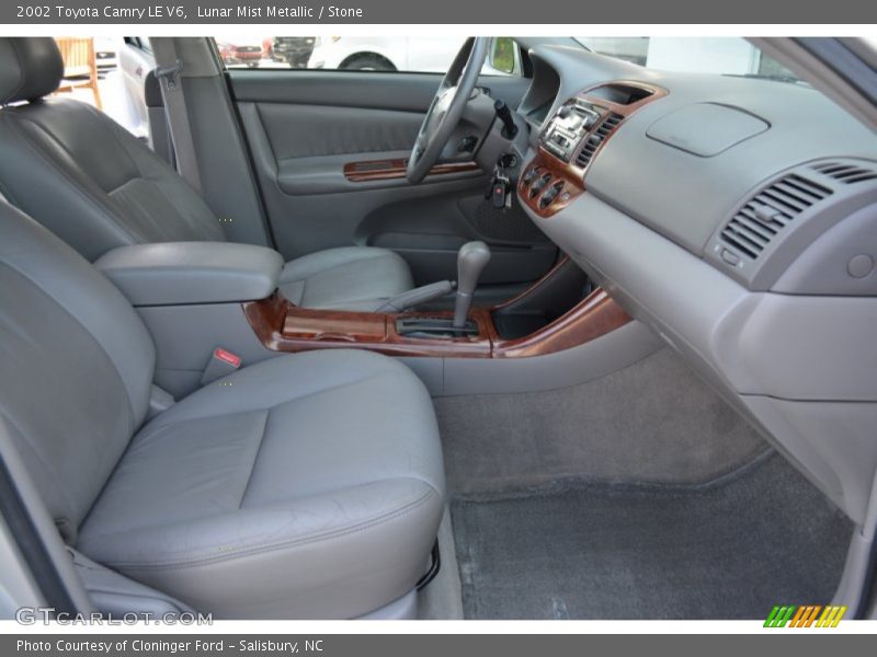 Lunar Mist Metallic / Stone 2002 Toyota Camry LE V6