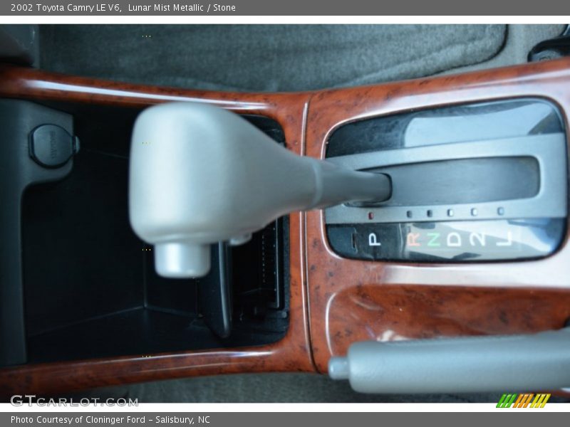 Lunar Mist Metallic / Stone 2002 Toyota Camry LE V6