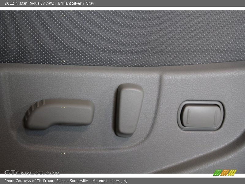 Brilliant Silver / Gray 2012 Nissan Rogue SV AWD
