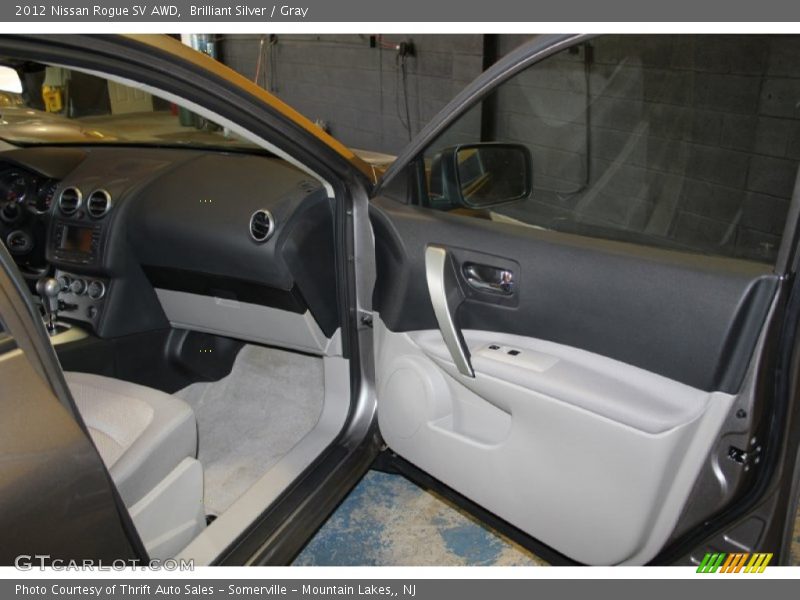 Brilliant Silver / Gray 2012 Nissan Rogue SV AWD