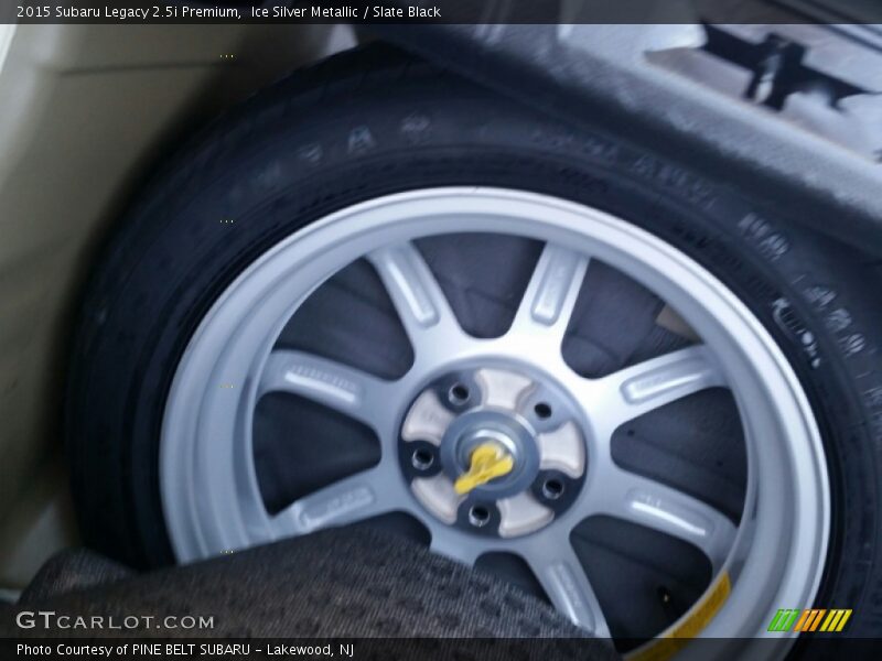 Ice Silver Metallic / Slate Black 2015 Subaru Legacy 2.5i Premium