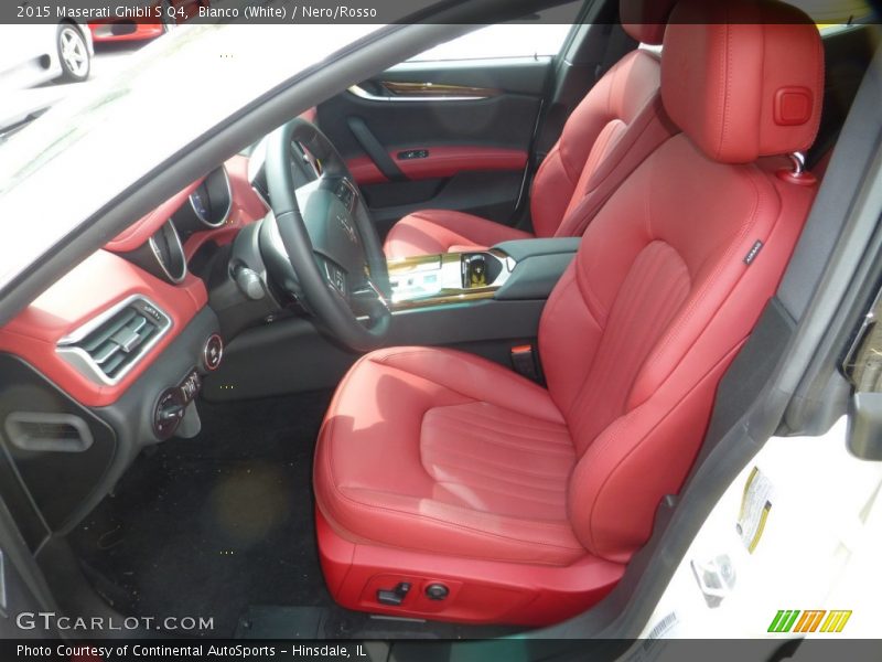 Bianco (White) / Nero/Rosso 2015 Maserati Ghibli S Q4