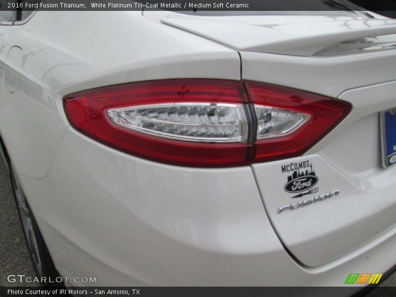 White Platinum Tri-Coat Metallic / Medium Soft Ceramic 2016 Ford Fusion Titanium