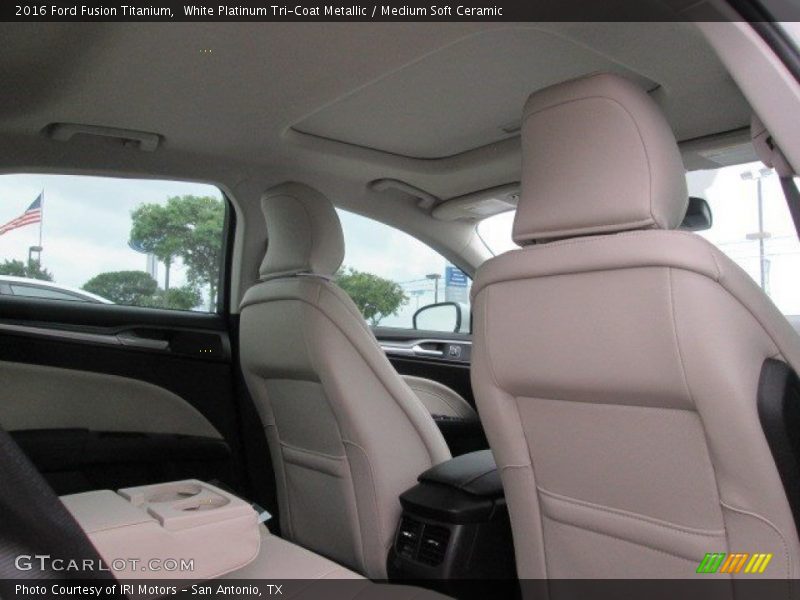 White Platinum Tri-Coat Metallic / Medium Soft Ceramic 2016 Ford Fusion Titanium