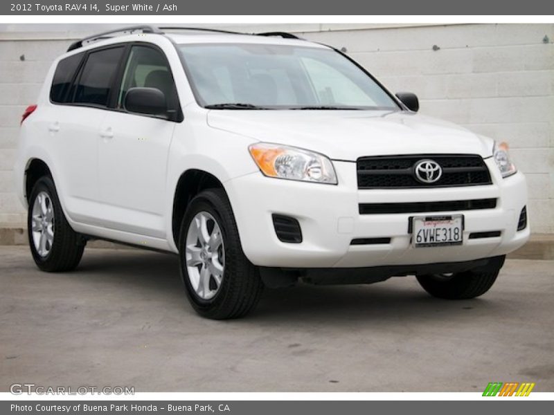 Super White / Ash 2012 Toyota RAV4 I4