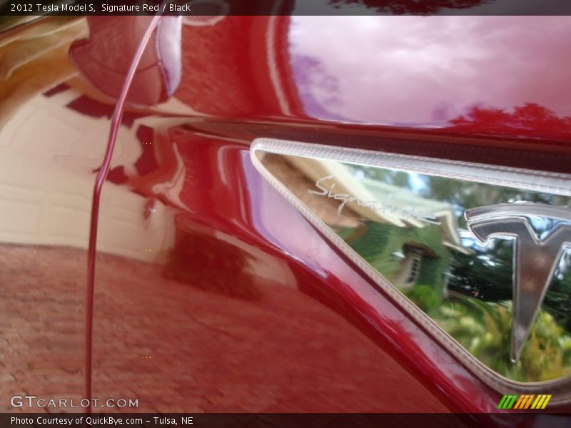 Signature Red / Black 2012 Tesla Model S