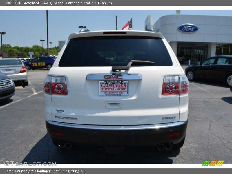 White Diamond Metallic / Titanium 2007 GMC Acadia SLT AWD