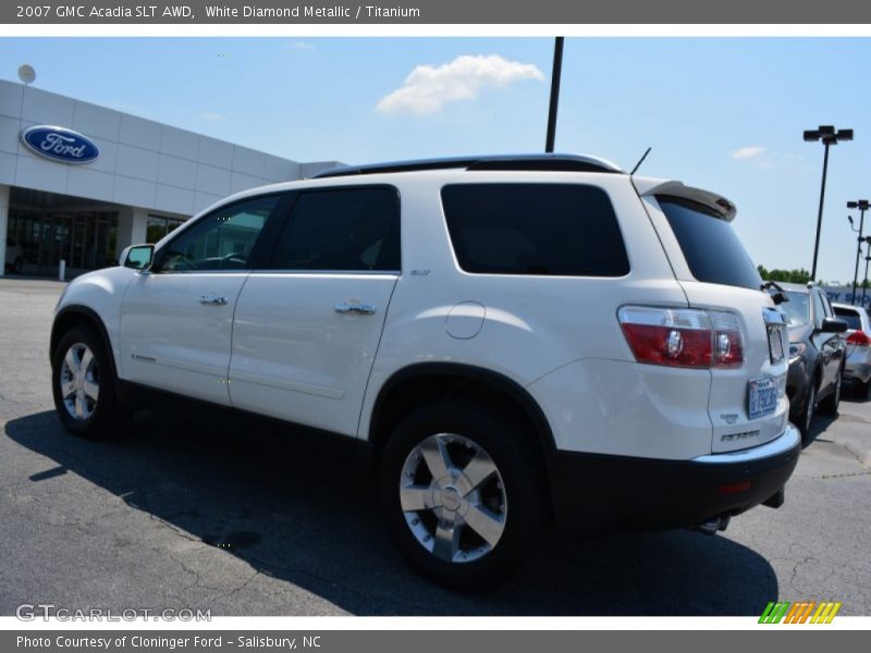 White Diamond Metallic / Titanium 2007 GMC Acadia SLT AWD