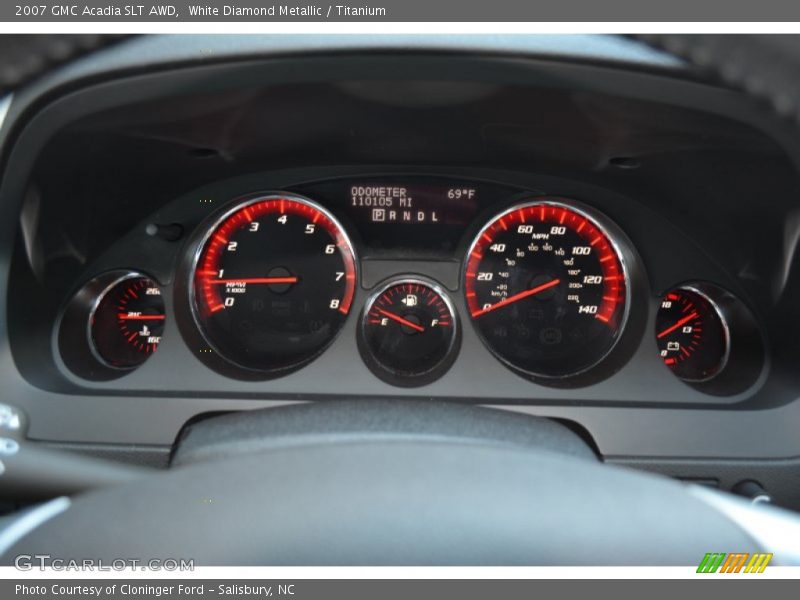 White Diamond Metallic / Titanium 2007 GMC Acadia SLT AWD