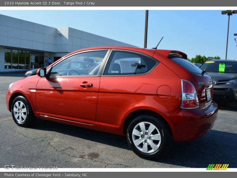 Tango Red / Gray 2010 Hyundai Accent GS 3 Door