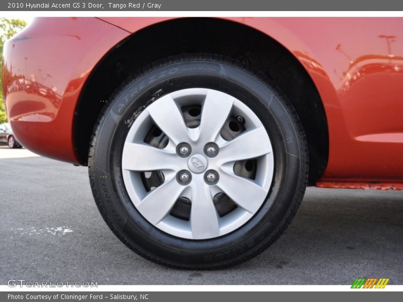 Tango Red / Gray 2010 Hyundai Accent GS 3 Door