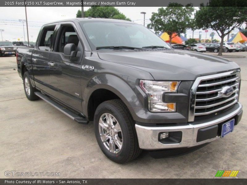 Magnetic Metallic / Medium Earth Gray 2015 Ford F150 XLT SuperCrew