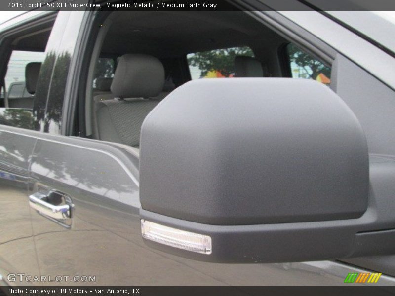 Magnetic Metallic / Medium Earth Gray 2015 Ford F150 XLT SuperCrew