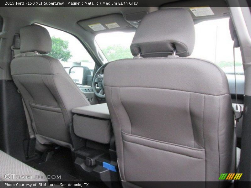 Magnetic Metallic / Medium Earth Gray 2015 Ford F150 XLT SuperCrew