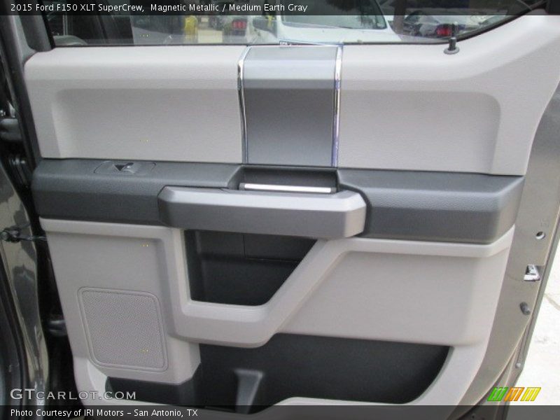 Magnetic Metallic / Medium Earth Gray 2015 Ford F150 XLT SuperCrew