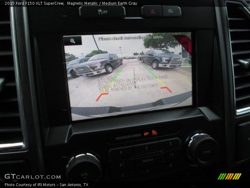Magnetic Metallic / Medium Earth Gray 2015 Ford F150 XLT SuperCrew
