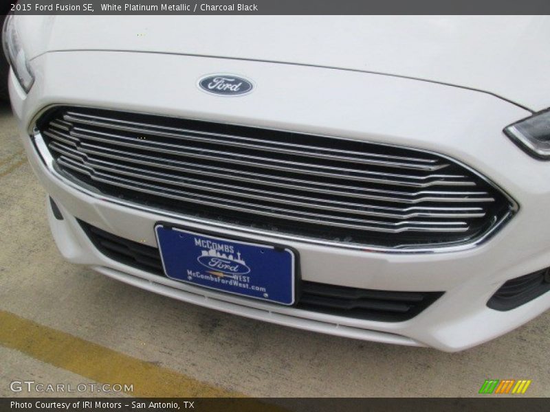 White Platinum Metallic / Charcoal Black 2015 Ford Fusion SE