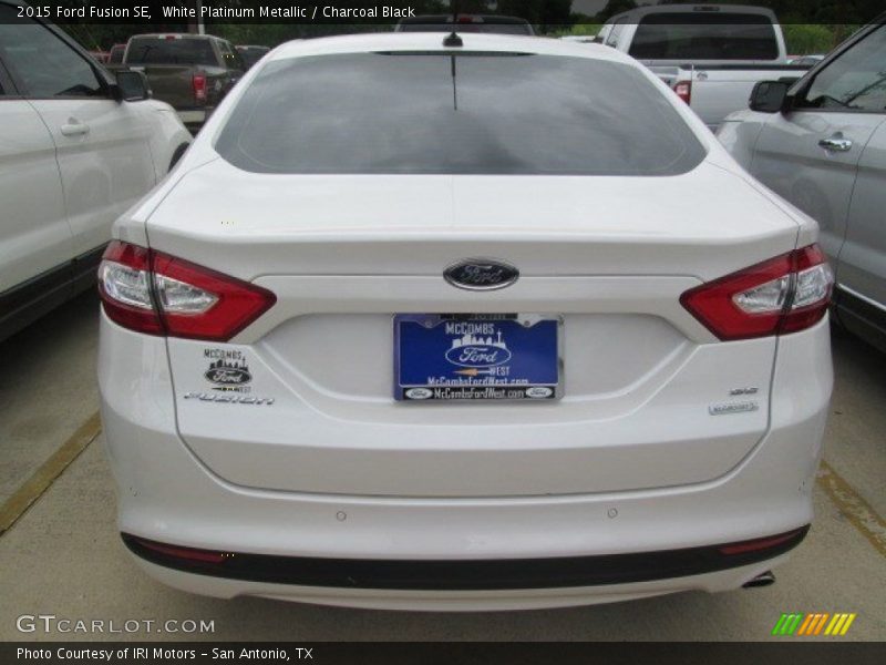 White Platinum Metallic / Charcoal Black 2015 Ford Fusion SE