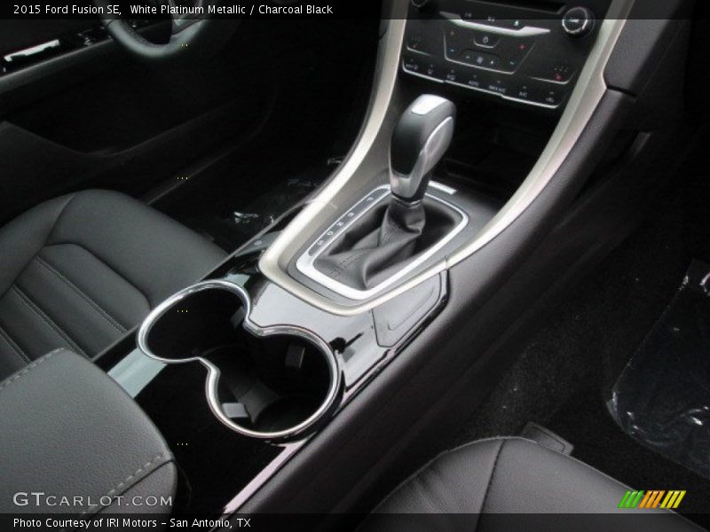 White Platinum Metallic / Charcoal Black 2015 Ford Fusion SE
