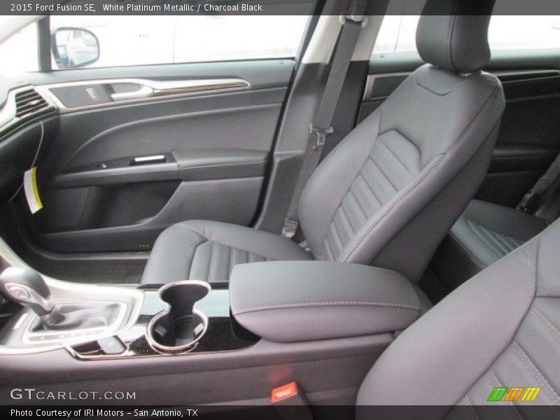 White Platinum Metallic / Charcoal Black 2015 Ford Fusion SE