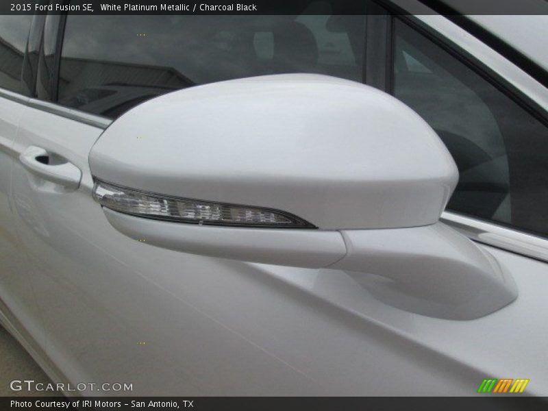 White Platinum Metallic / Charcoal Black 2015 Ford Fusion SE