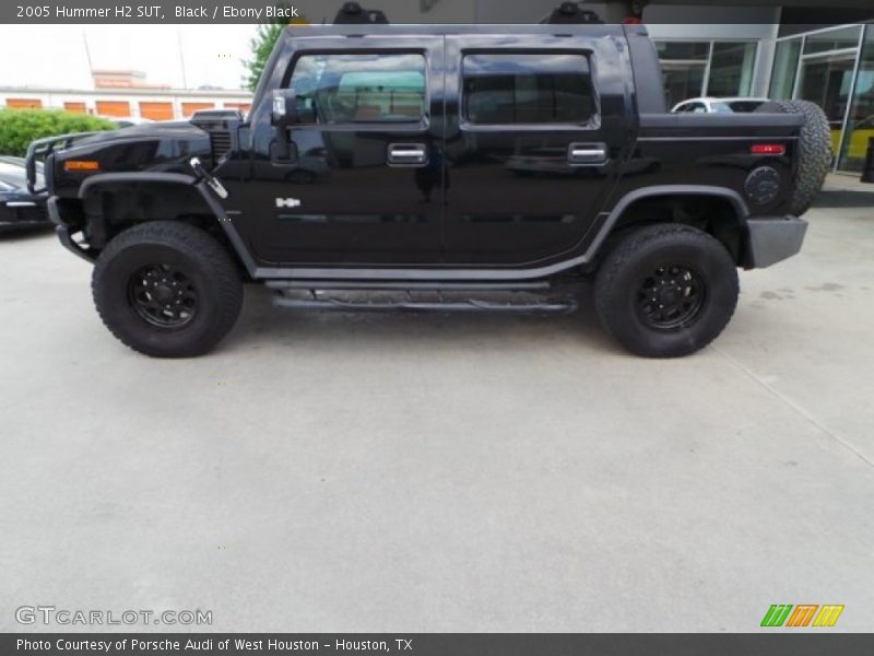  2005 H2 SUT Black