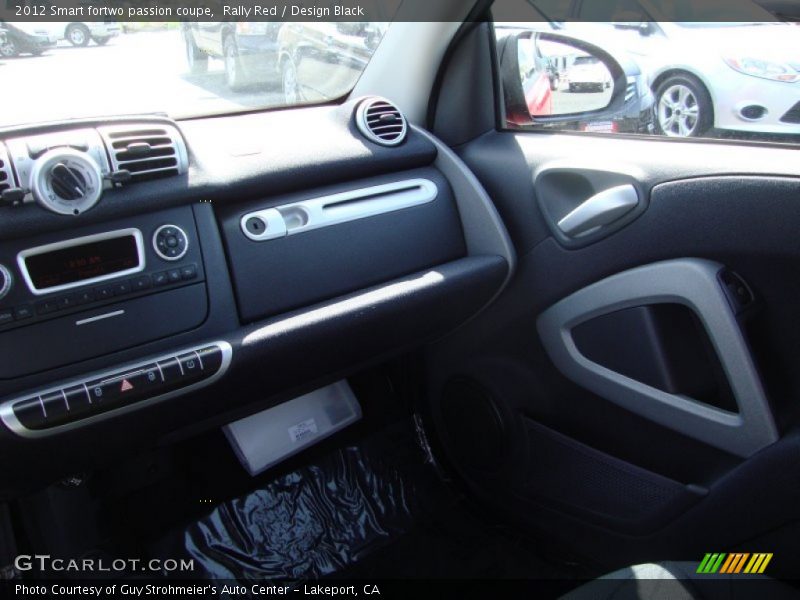 Rally Red / Design Black 2012 Smart fortwo passion coupe