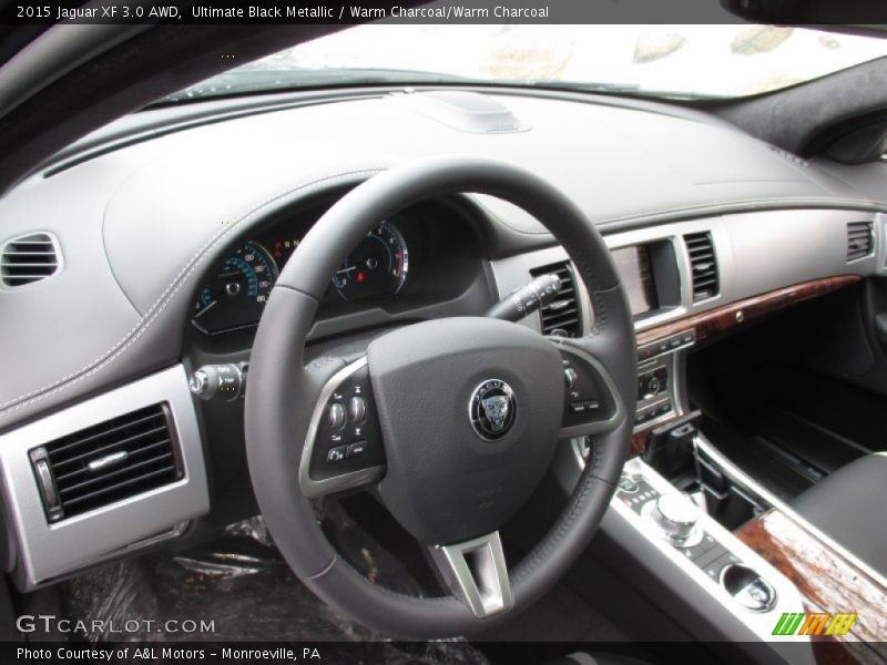 Ultimate Black Metallic / Warm Charcoal/Warm Charcoal 2015 Jaguar XF 3.0 AWD