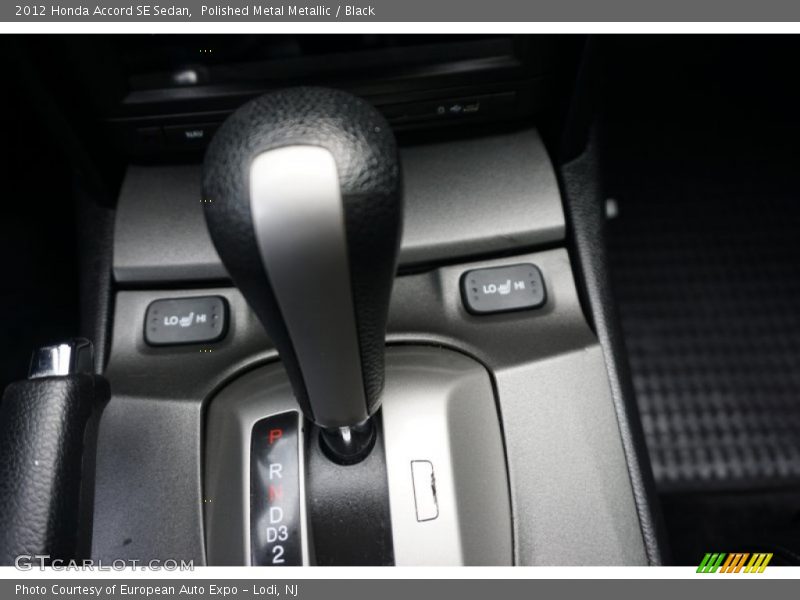 Polished Metal Metallic / Black 2012 Honda Accord SE Sedan