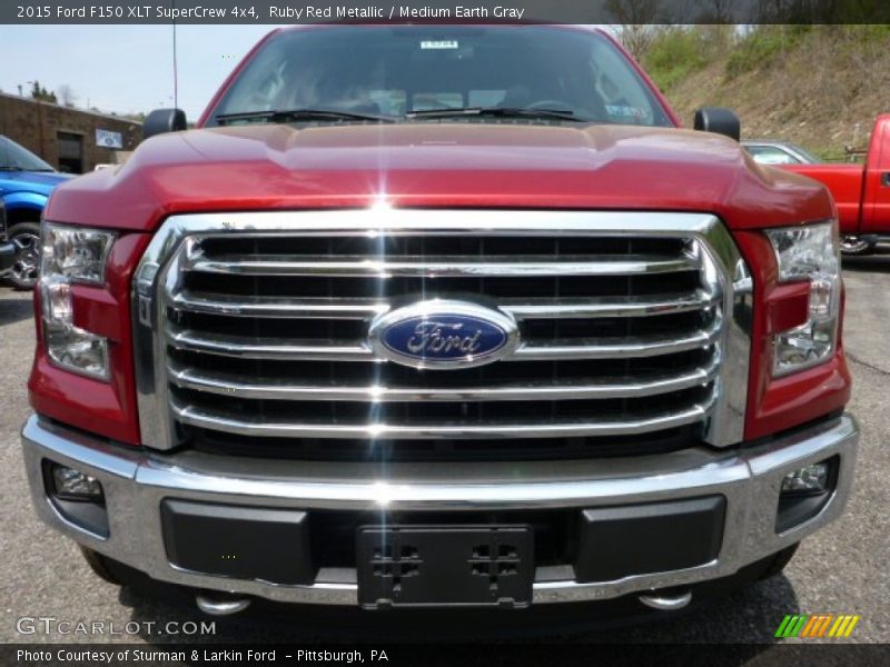 Ruby Red Metallic / Medium Earth Gray 2015 Ford F150 XLT SuperCrew 4x4