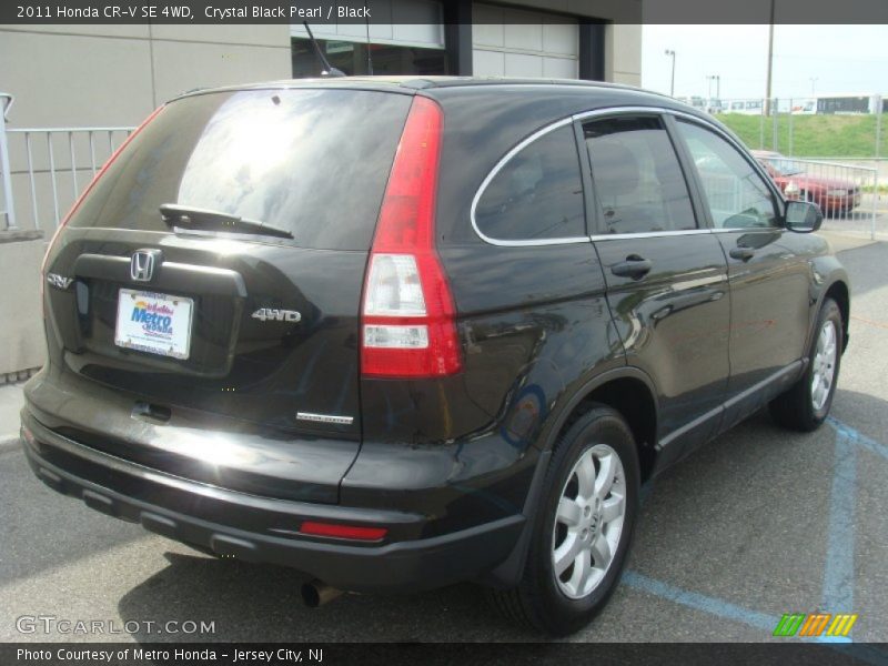 Crystal Black Pearl / Black 2011 Honda CR-V SE 4WD