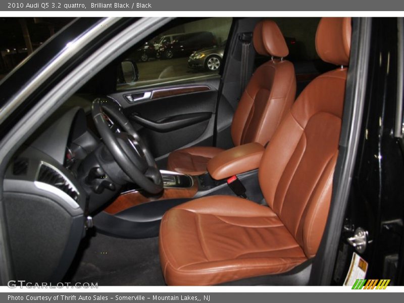 Brilliant Black / Black 2010 Audi Q5 3.2 quattro